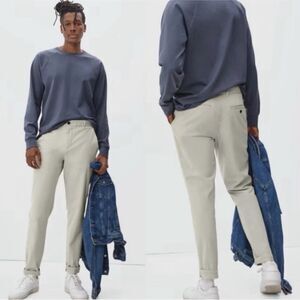 Everlane Uniform Performance Pant Slim Fit in Stone Beige Size 33 X 32